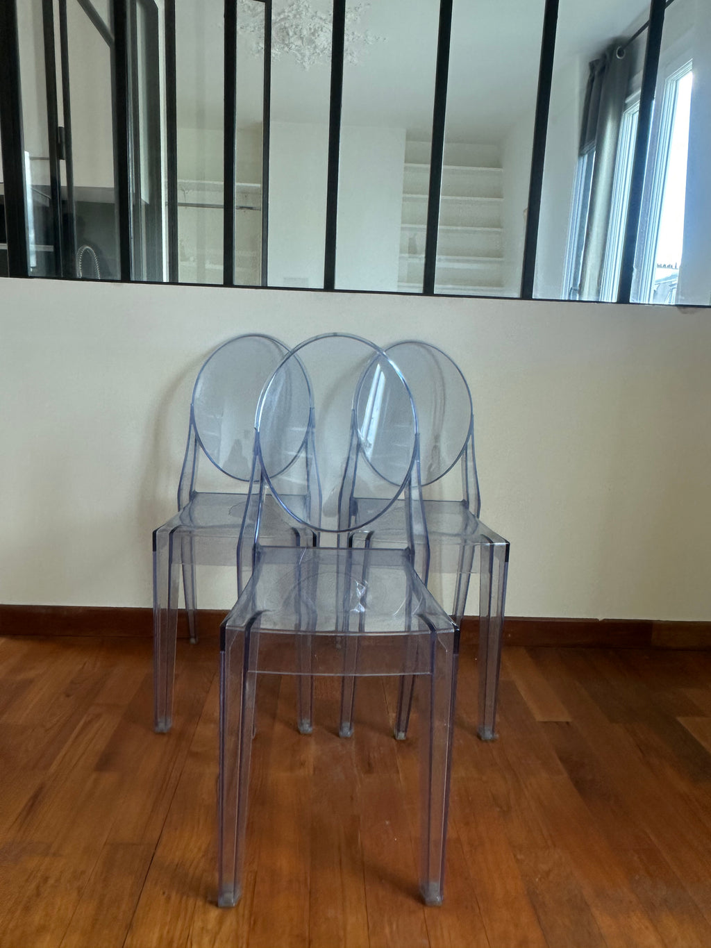 Kartell Louis Ghost par Phillipe Starck