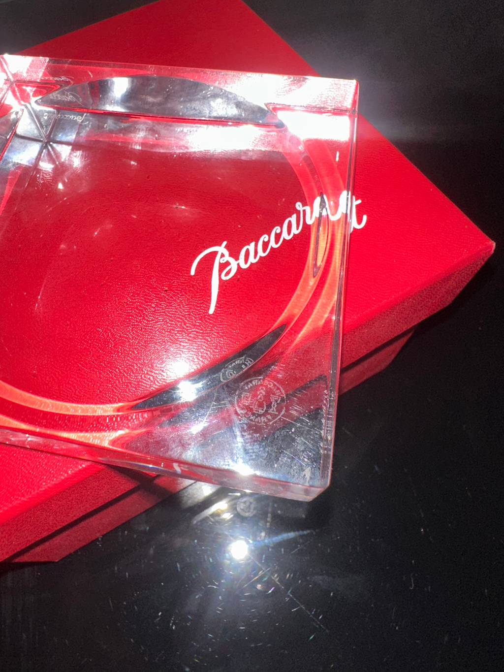 Cendrier carré vintage en cristal de Baccarat