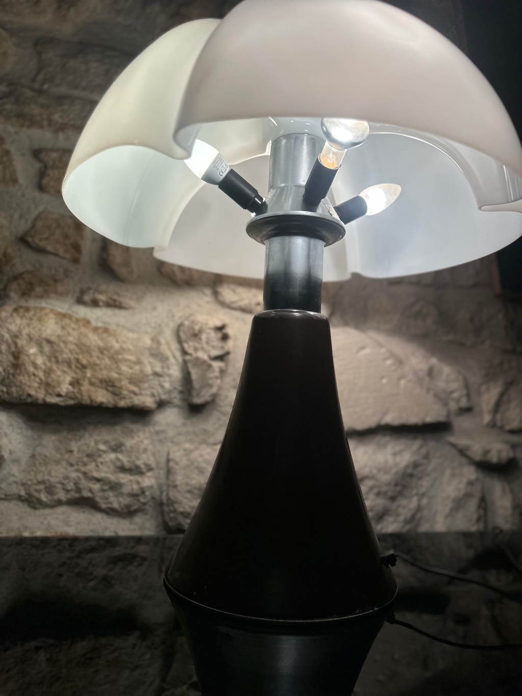 Grande lampe vintage de style Pipistrello
