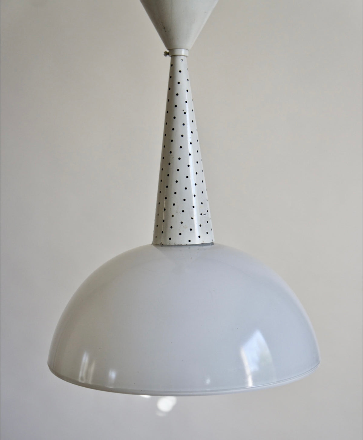 Lustre En Metal Perforés Par Holophane Vers 1950