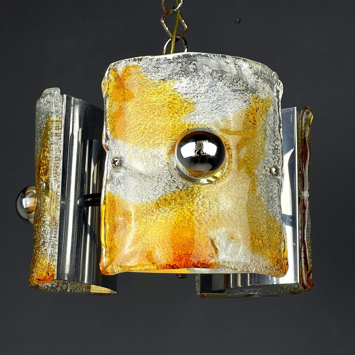 Suspension vintage en verre de Murano texturé et chrome – Italie, années 1970