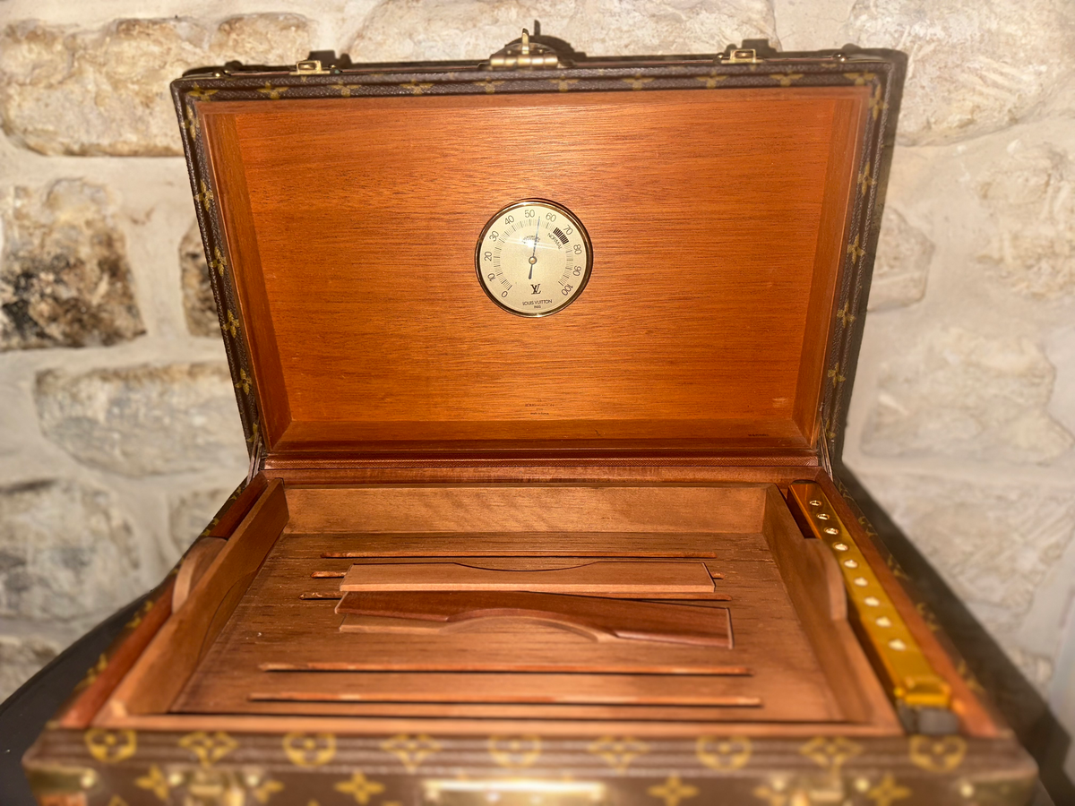 Cave a cigare Louis Vuitton vintage