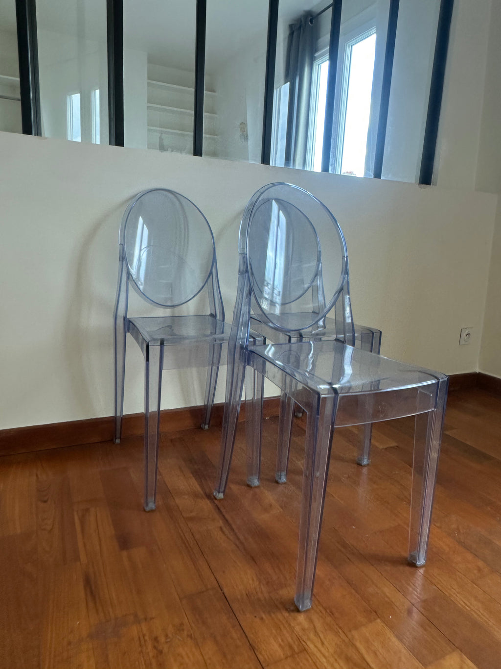 Kartell Louis Ghost par Phillipe Starck