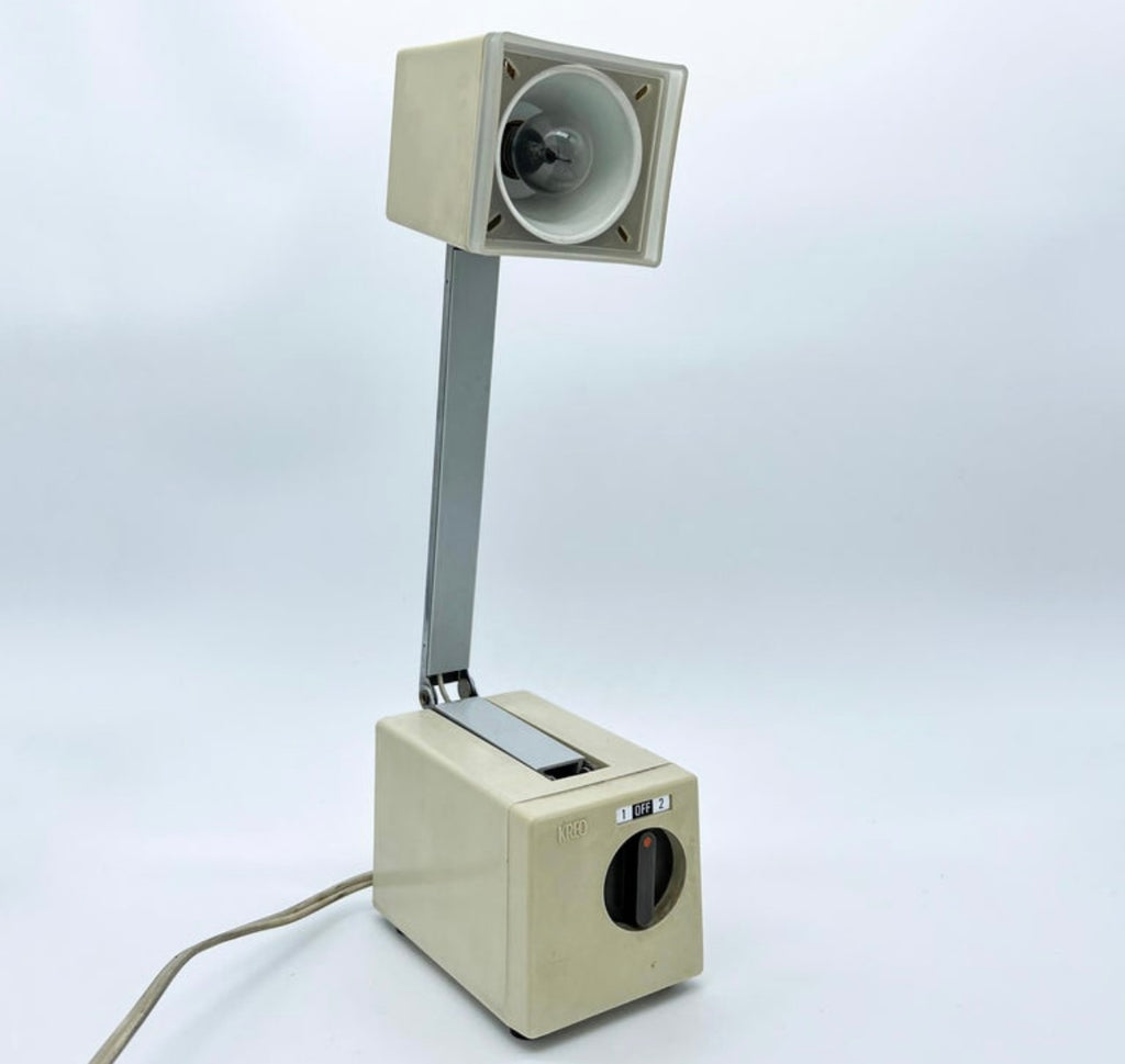 Lampe de table télescopique vintage Kreo Lite modèle NA 270, en plastique blanc