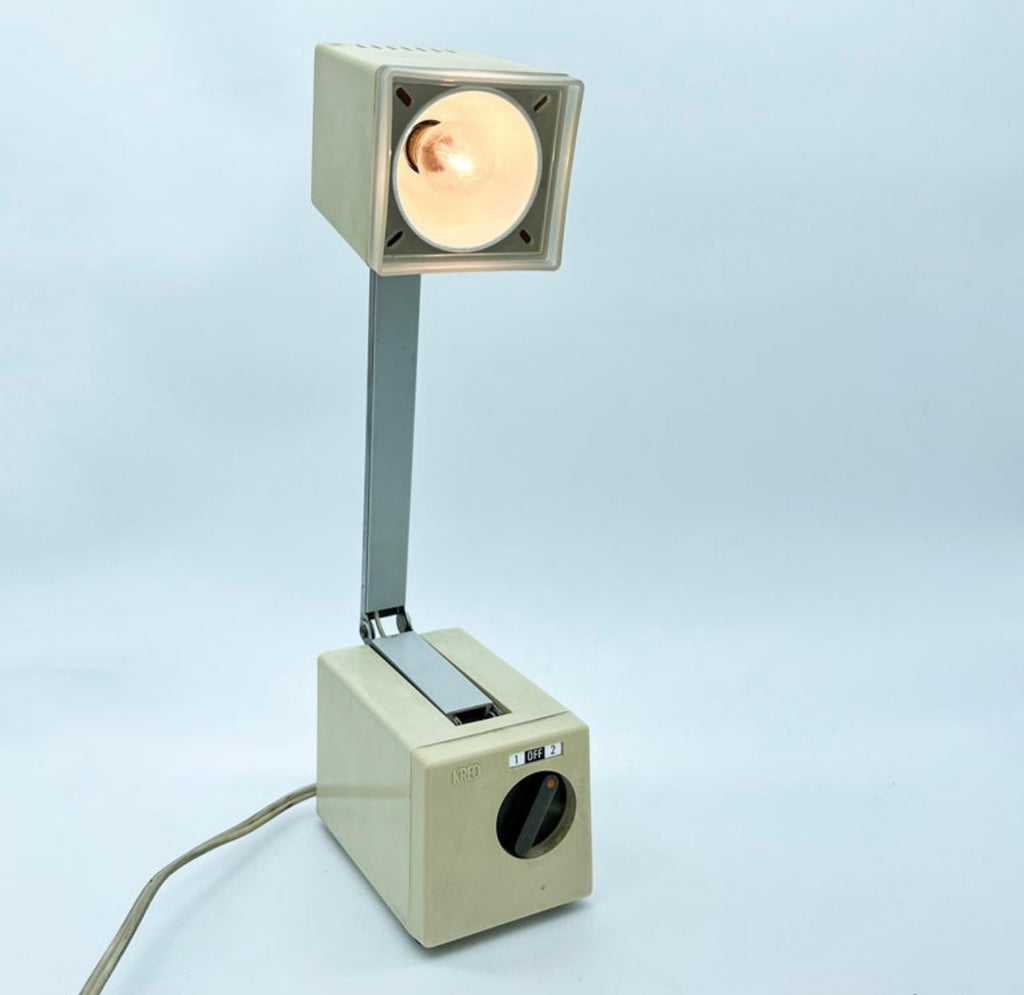 Lampe de table télescopique vintage Kreo Lite modèle NA 270, en plastique blanc
