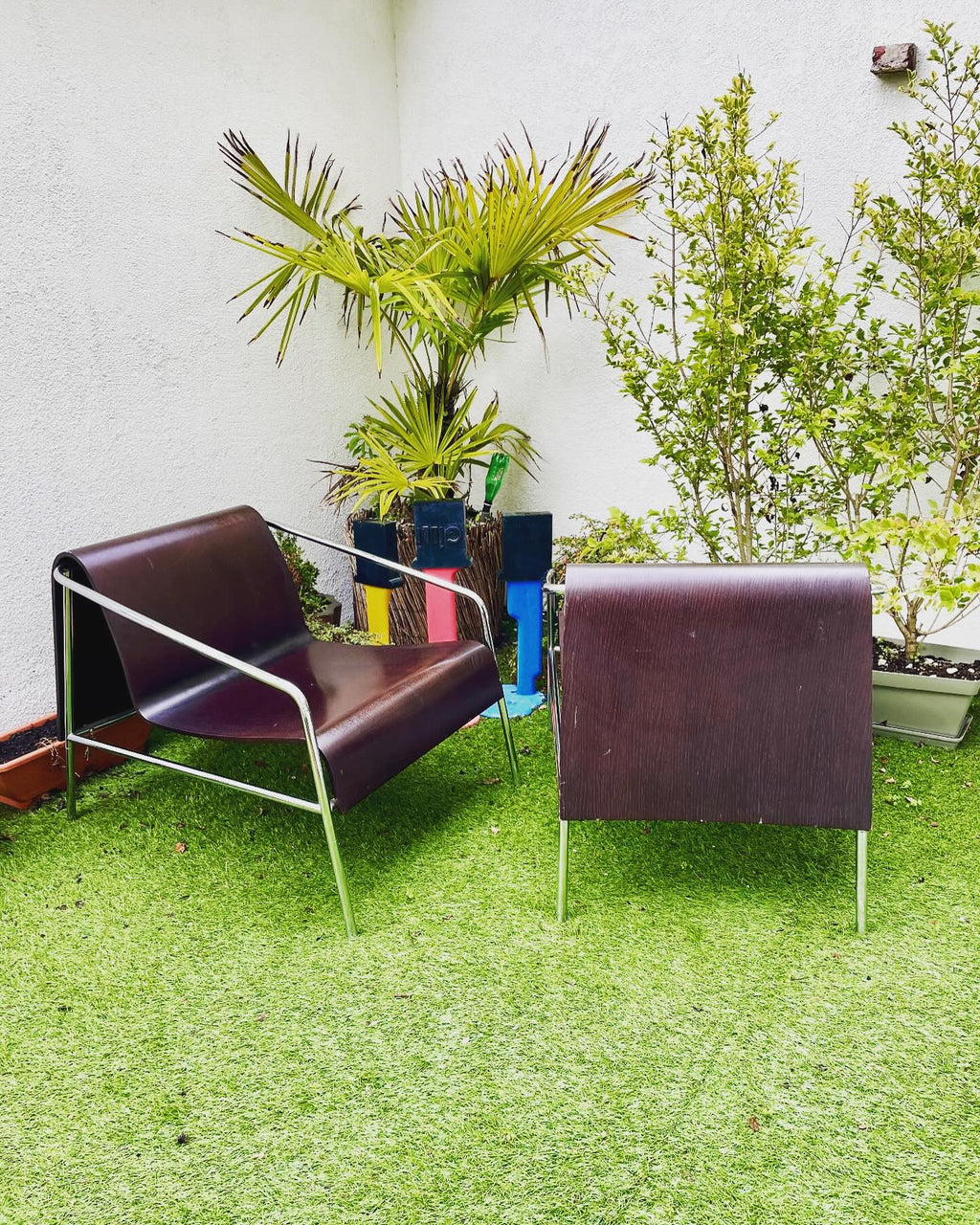 Fauteuil empilable Milan Paris de Artelano, dessinée par Lissoni & Partners
